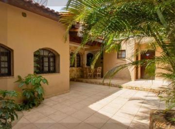 Casa · 300m² · 3 Quartos · 3 Vagas · Sobrado à venda, no coração da Vila Galvão, 3 dorms, 3 vagas cobertas, portão automático, conforto e