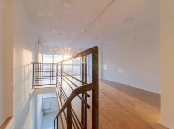 Comercial · 66m² · Sala comercial duplex à venda com 66m², 2 banheiros no Condomínio Dubai Office, Jardim Tijuco, Guaru