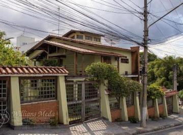 Casa · 1340m² · 5 Quartos · 8 Vagas · Sobrado alto padrão com 5 quartos, área gourmet com piscina e a poucos metros do Lago dos Patos em V