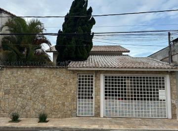 Casa · 250m² · 4 Quartos · 2 Vagas · Sobrado para locação com 4 dormitórios, sendo 1 suíte, 2 banheiros, 250m², Jardim Presidente Dutra,