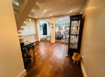 Casa · 305m² · 3 Quartos · 3 Vagas · Sobrado à venda, Vila Galvão, Guarulhos, SP
