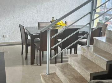 Apartamento · 131m² · 3 Quartos · 1 Vaga · Apartamento Duplex à venda com 3 dormitórios, sendo 1 suíte, 4 banheiros, 1 vaga de garagem, 170m², 