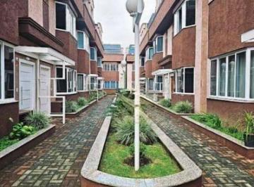 Casa · 226m² · 3 Quartos · 4 Vagas · Sobrado em Condomínio Fechado em Parque Renato Maia, Guarulhos - SP  -  Guarulhos