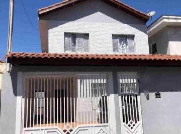 Casa · 242m² · 3 Quartos · 3 Vagas · Sobrado à Venda na Vila Galvão, 3 quartos sendo uma suíte, 3 vagas, portão eletrônico, área Gourmet 