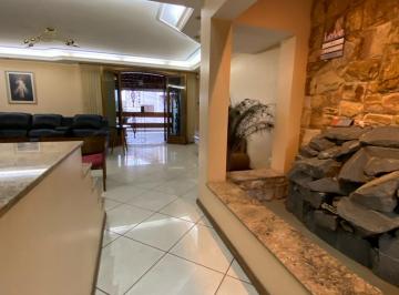 Casa · 280m² · 3 Quartos · 3 Vagas · Sobrado à venda com 3 suites, closet, sala com varanda e cascata, MOBILIADO - Vila Galvão, Guarulhos