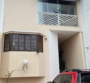 Casa · 193m² · 3 Quartos · 4 Vagas · Lindo Sobrado residencial com 3 quartos  a venda na região Vila Progresso   -  Guarulhos SP