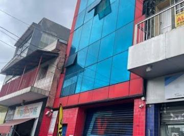 Comercial · 400m² · Prédio comercial e residencial, com 6 apartamentos e salão em Cocaia  -  Guarulhos