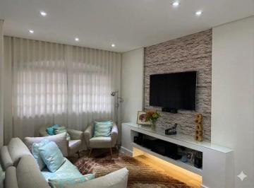 Casa de 3 quartos, Osasco · Vendo Lindo Sobrado com Três Quartos na Vila Yara - SP