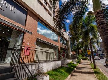 Comercial , Brasília · Loja - Fachada Av. Castanheiras