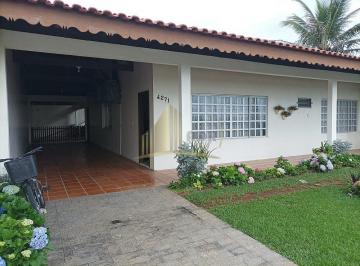 Casa · 270m² · 4 Quartos · 4 Vagas · Casa à venda - em Meia Praia