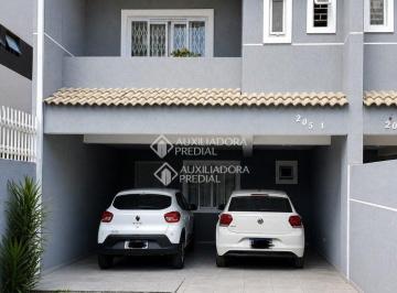 Casa · 153m² · 3 Quartos · 3 Vagas · Sobrado com 3 quartos à venda no bairro Novo Mundo na cidade de Curitiba/PR.
