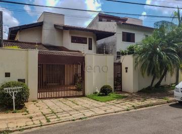 imagem · Casa à venda em Campinas, Jardim das Paineiras, com 3 suítes, com 249.43 m²