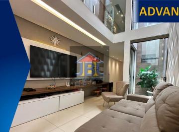 Casa · 220m² · 2 Quartos · 2 Vagas · Casa de 220m² em Ponta Grossa - Maceió