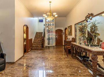 Casa · 735m² · 5 Quartos · 6 Vagas · Oportunidade exclusiva para Clínicas, Casa de Repouso ou Centro de Saúde Integrado