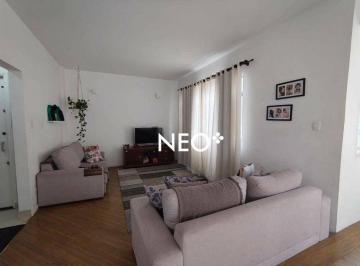 Sala · Ótimo Apartamento de 3 Dormitórios na Ponta da Praia