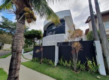 imagem · Sobrado à venda em Valinhos, Santa Cruz, com 3 suítes, com 188.7 m²