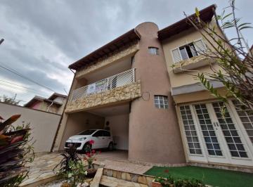 imagem · Casa à venda com 3 quartos no Taquaral, Campinas.