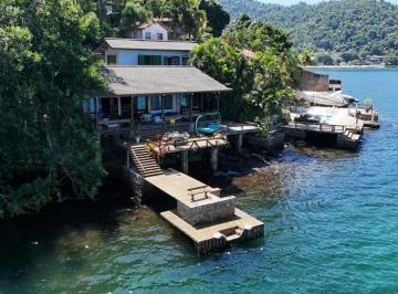 Casa · 400m² · 5 Quartos · Refúgio de Alto Padrão com Vista para o Mar - Angra dos Reis/RJ