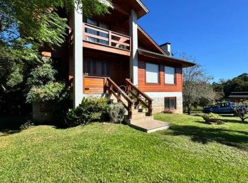 Casa · 270m² · 3 Quartos · 4 Vagas · Casa em condomínio fechado, na Linha 40, em Caxias do Sul