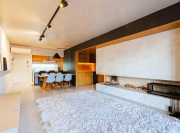 Apartamento · 102m² · 2 Quartos · 3 Vagas · Espetacular apartamento finamente decorado e mobiliado por arquiteto renomado co
