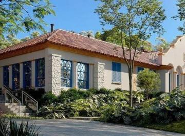 Casa · 416m² · 3 Quartos · 2 Vagas · Casa em condomínio com 3 suítes, 4 Banheiros e 2 Vagas no Bairro Tristeza