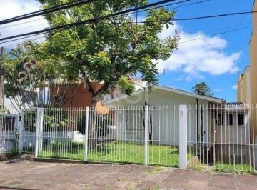 Casa · 440m² · 3 Quartos · 3 Vagas · Casa Residencial ou comercial. Com 205 m² de área útil, 3 dormitórios