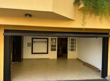 Casa · 235m² · 3 Quartos · 2 Vagas · casa em condominio