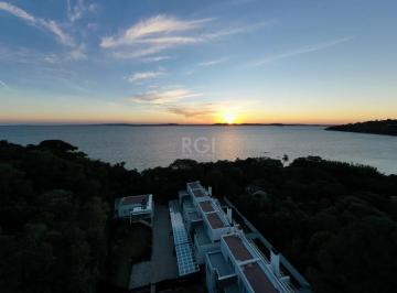 Casa · 344m² · 3 Quartos · 3 Vagas · CASA EM CONDOMINIO, 3 DORMITÓRIOS, 3 SUÍTES, NO BAIRRO PEDRA REDONDA, POA/RS.
