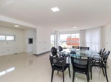 Apartamento · 238m² · 3 Quartos · 2 Vagas · Excelente cobertura de 238m² com 3 dormitórios e 2 vagas.