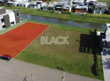Terreno · 429m² · Lote fundos lago no Reserva das Águas em Torres RS