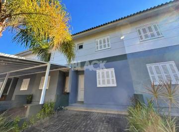 Casa · 78m² · 3 Quartos · 1 Vaga · Casa à venda - em Torres