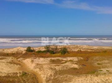 Terreno · 300m² · Terreno à venda - na Praia Real