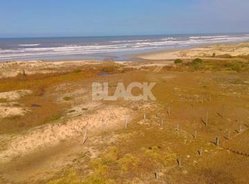 Terreno · 300m² · Terreno à venda - na Praia Real