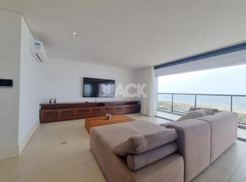 Apartamento · 220m² · 4 Quartos · 3 Vagas · Apartamento com 4 suítes no Vitra em Torres RS