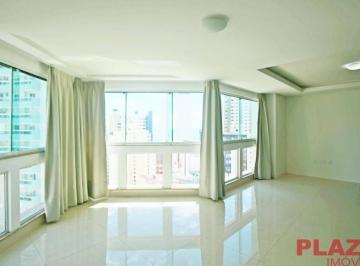 Apartamento · 217m² · 3 Quartos · 2 Vagas · Viva Balneário Camboriú no mais alto nível — 3 suítes, andar alto.