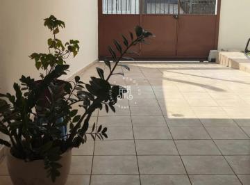 Casa · 341m² · 3 Quartos · 2 Vagas · CASA TERREA A VENDA COM 03 DORMITÓRIOS NO JARDIM SANTANA - JUNDIAI/SP.