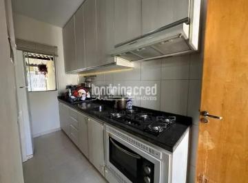 021777570471807.jpg · OPORTUNIDADE! Casa à venda no Jardim Pequena Londres em Londrina com 2 quartos, 2 vagas e ótimo espa