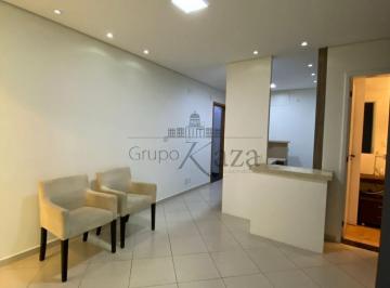 Comercial · 45m² · 1 Vaga · Sala Comercial em Condomínio - Centro - Espaço Empresarial Sky I - 45m².