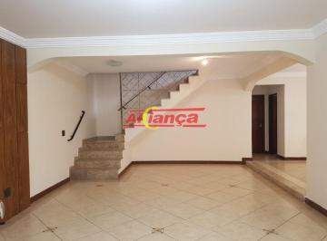 Casa · 350m² · 3 Quartos · 3 Vagas · Sobrado 350m², com 3 quartos e 1 suíte à venda no Parque Renato Maia