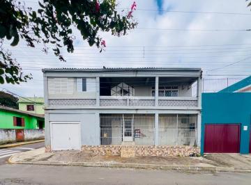 Casa · 179m² · 5 Quartos · 2 Vagas · Casa versátil à venda no bairro Salgado Filho