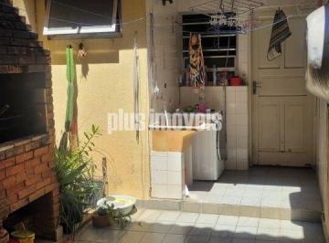 Casa · 96m² · 2 Quartos · 1 Vaga · Sobrado aconchegante e bem localizado na Rua Santa Zoé.