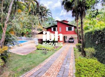 Casa · 350m² · 3 Quartos · 8 Vagas · Casa de 3 quartos para aluguel em condomínio fechado - Condomínio Vila Del Rey