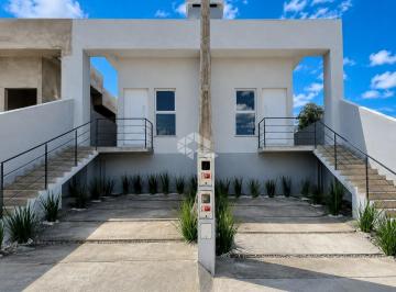 Casa · 69m² · 2 Quartos · 1 Vaga · CASA 02 DORMITORIOS (01 SUITE) LAGO AZUL