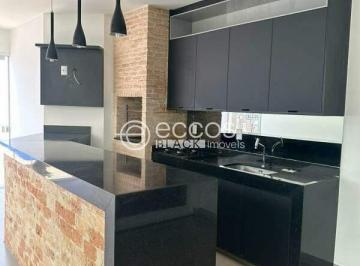 Casa · 230m² · 3 Quartos · 4 Vagas · Casa em condomínio para aluguel, 3 quartos, 3 suítes, 4 vagas, Laranjeiras - Uberlândia/MG