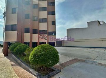 Comercial · 60m² · 2 Vagas · Sala para LOCAÇÃO, localizada no EDIFÍCIO JATOBÁ, no centro da cidade de JUNDIAÍ.