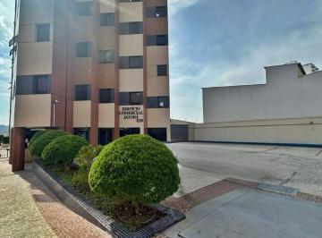 Comercial · 60m² · 2 Vagas · Sala para LOCAÇÃO, localizada no EDIFÍCIO JATOBÁ, no centro da cidade de JUNDIAÍ.