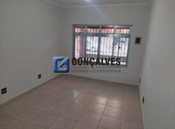 Casa · 160m² · 3 Quartos · 2 Vagas · Sobrado para Aluguel em São Bernardo do Campo (Bairro Assunção) – 3 Quartos, 2 Banheiros e 2 Vagas