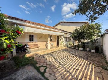 Casa · 230m² · 4 Quartos · 2 Vagas · CASA TÉRREA COM 4 QUARTOS, PISCINA E CHURRASQUEIRA - COND. MIRANTE DAS PAINEIRAS