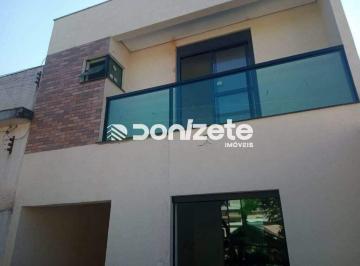 Casa · 168m² · 3 Quartos · 2 Vagas · Sobrado para Aluguel no Campestre – Santo André, 3 suítes, 2 vagas