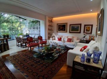 Apartamento · 240m² · 4 Quartos · 4 Vagas · Apartamento residencial na Barra da Tijuca (Frente) – 4 quartos, 3 suítes e 4 vagas
